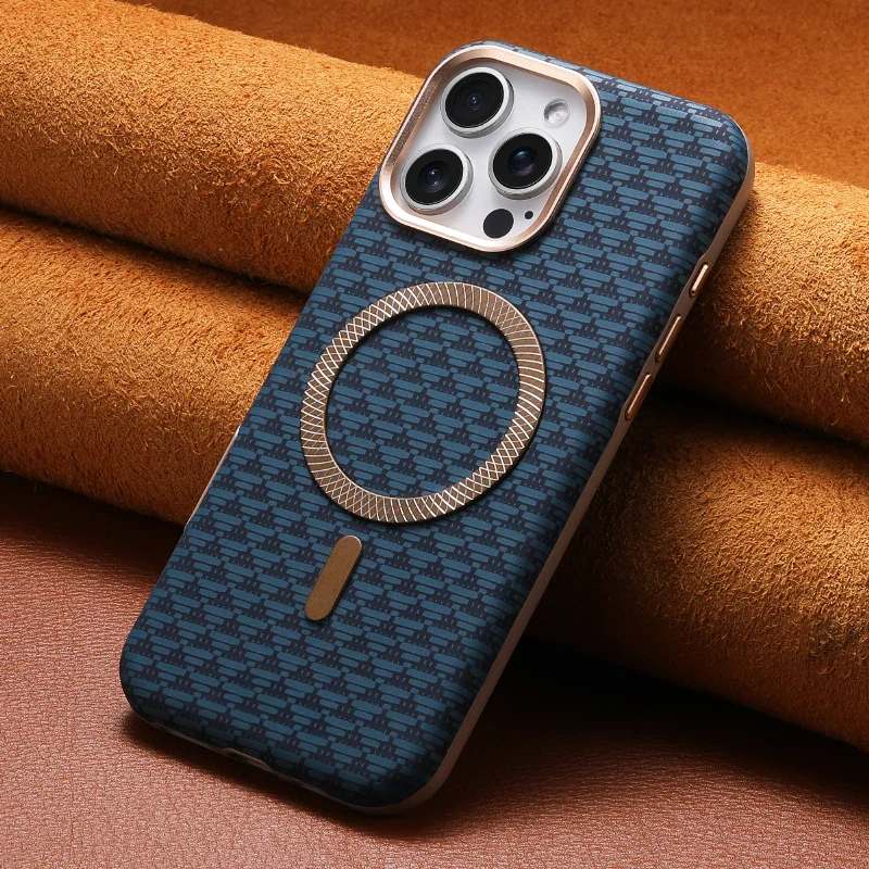 Castello Magsafe iPhone Case - Image 6